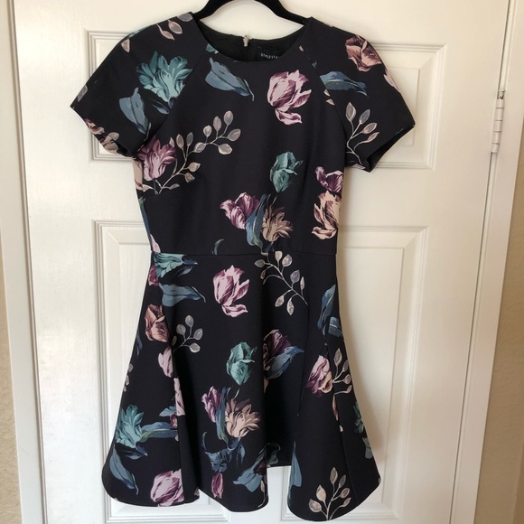 STYLESTALKER Neve Floral Dress fit and flare S - Picture 2 of 8